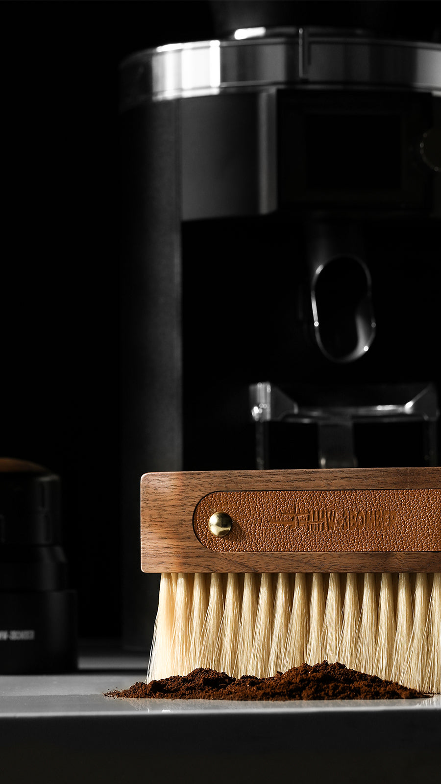 MHW-3BOMBER Line Leather Sheath Brush